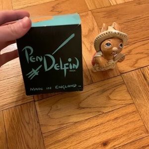 PenDelfin Bunny Rabbit Rocky Figurine with Original Box